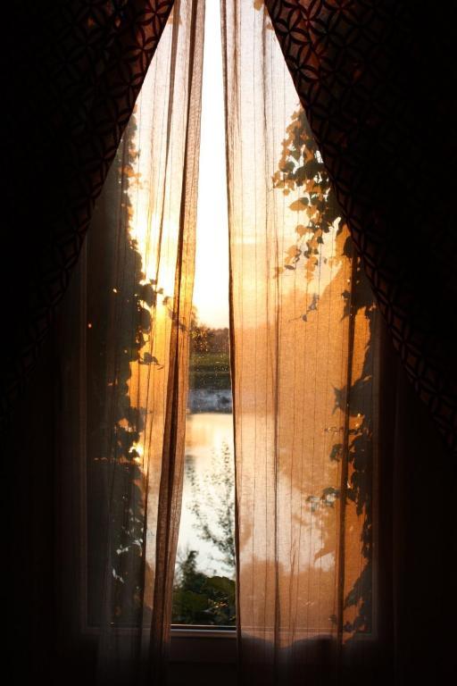Génissac Maison D'Hotes L'Arbre Rouge חדר תמונה