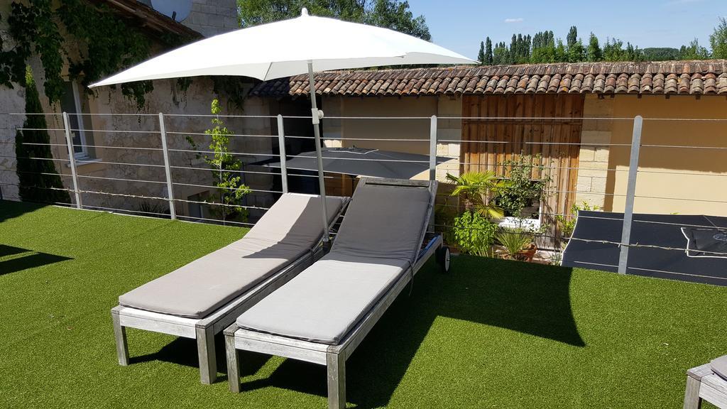 Génissac Maison D'Hotes L'Arbre Rouge מראה חיצוני תמונה