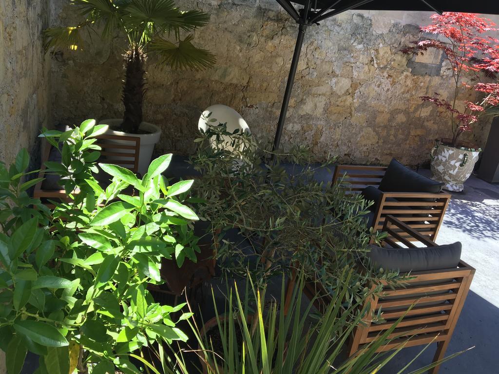 Génissac Maison D'Hotes L'Arbre Rouge מראה חיצוני תמונה